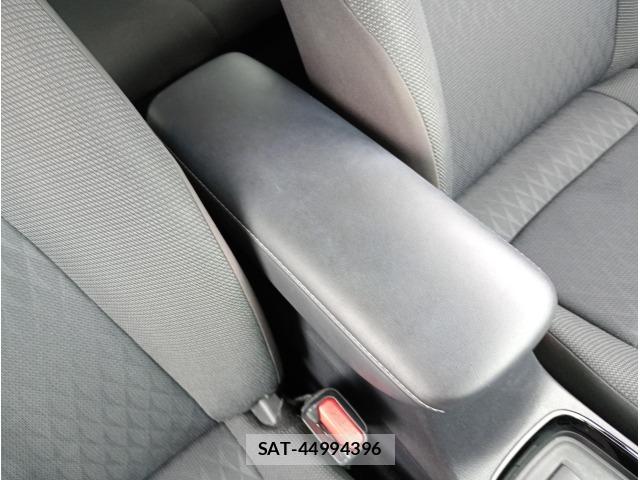 Toyota AQUA 2024 8682979-22