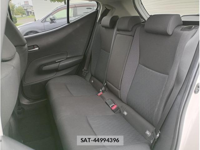Toyota AQUA 2024 8682979-26