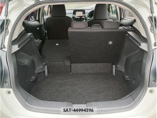 Toyota AQUA 2024 8682979-28