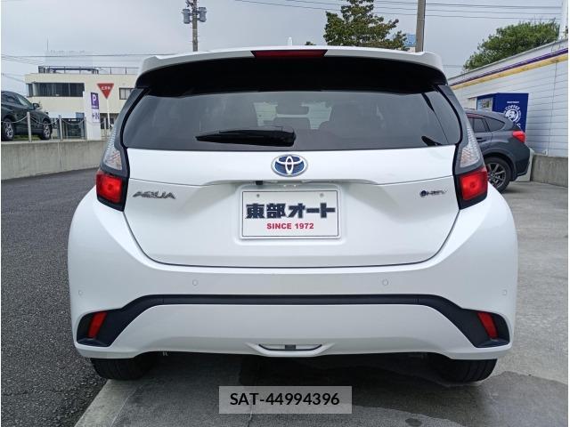 Toyota AQUA 2024 8682979-35