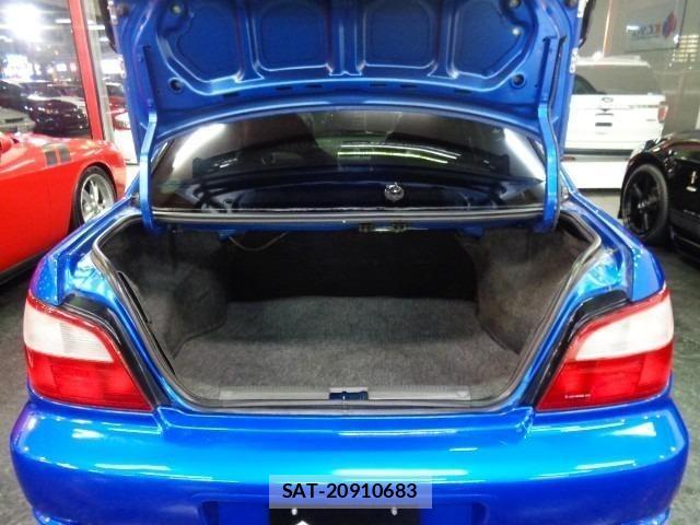 Subaru IMPREZA 2000 8680156-39