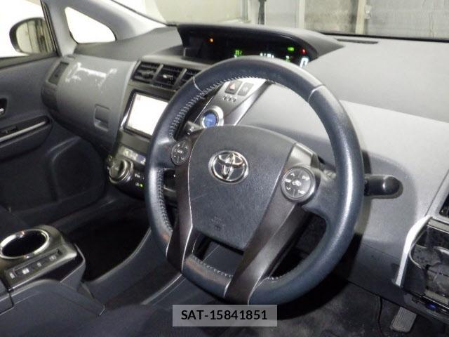 Toyota PRIUS 2013 8680689-3