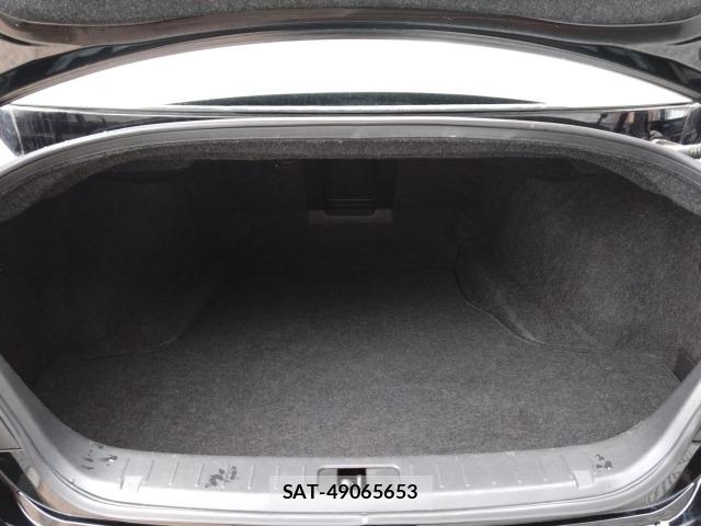 Nissan FUGA 2010 8909547-10