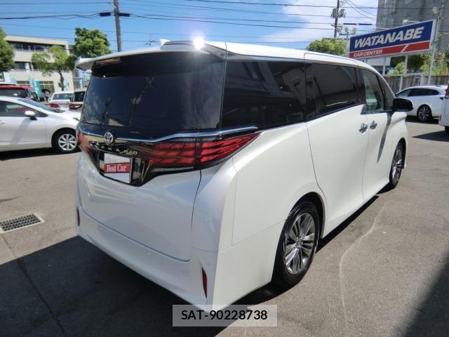 Toyota ALPHARD 2024 8906255-1