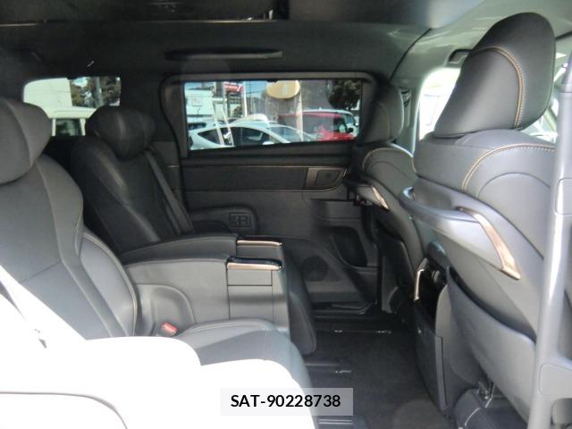 Toyota ALPHARD 2024 8906255-19