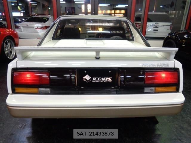 Toyota MR2 1988 8673530-17