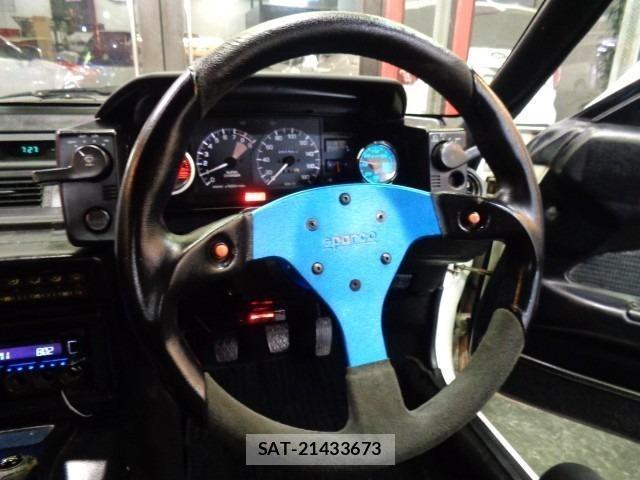 Toyota MR2 1988 8673530-32
