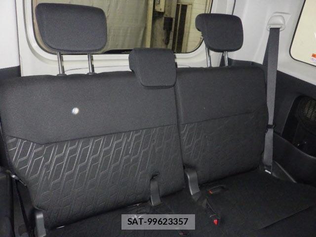 Toyota ROOMY 2017 8692091-8
