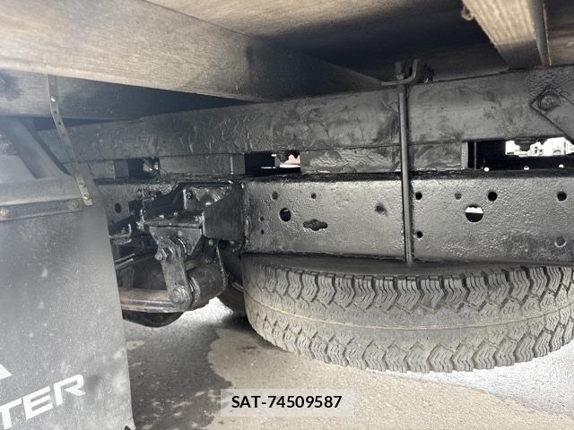 Mitsubishi CANTER 1996 8716778-14