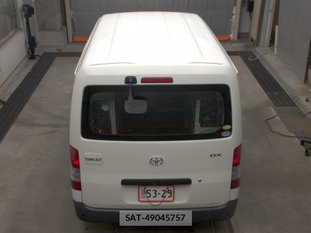 Toyota TOWNACE VAN 2016 8688021-7