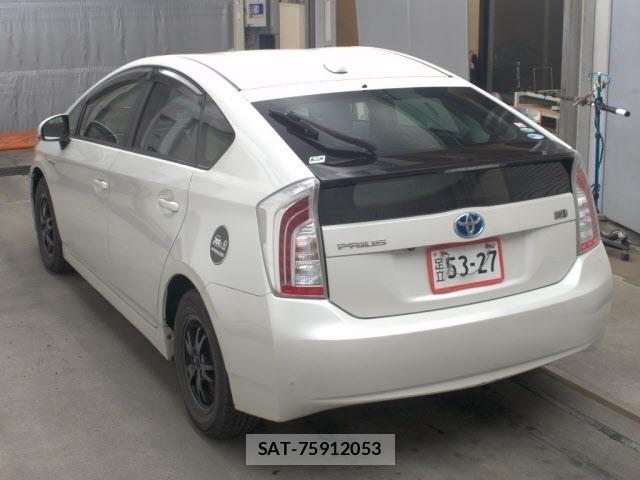 Toyota PRIUS 2015 8691597-1