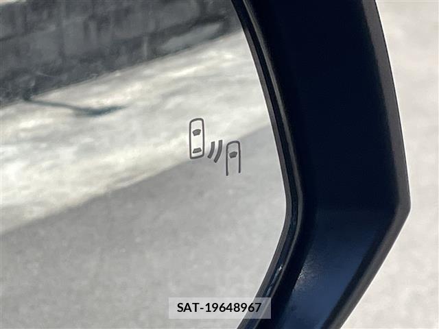 Toyota HARRIER 2023 8936802-16