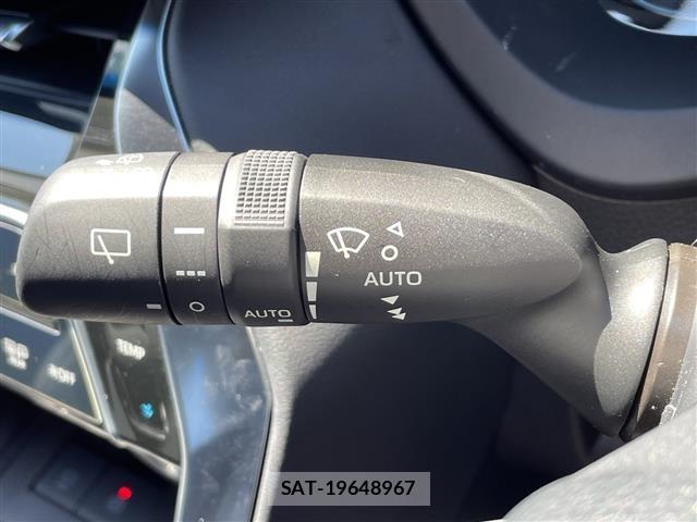 Toyota HARRIER 2023 8936802-6