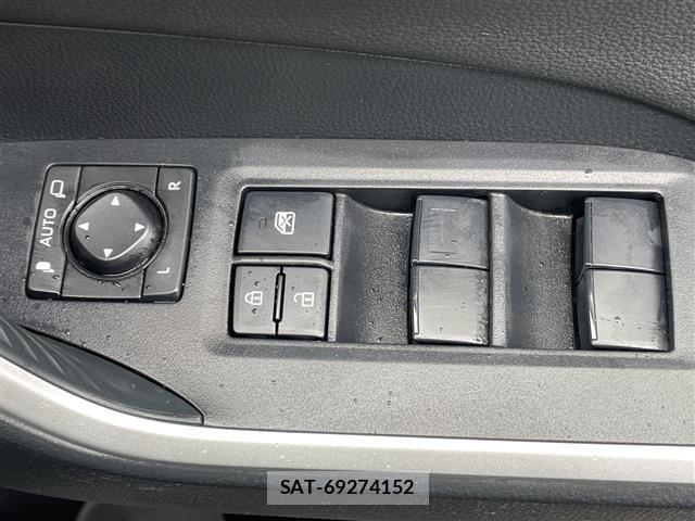 Toyota RAV4 2019 8938044-10