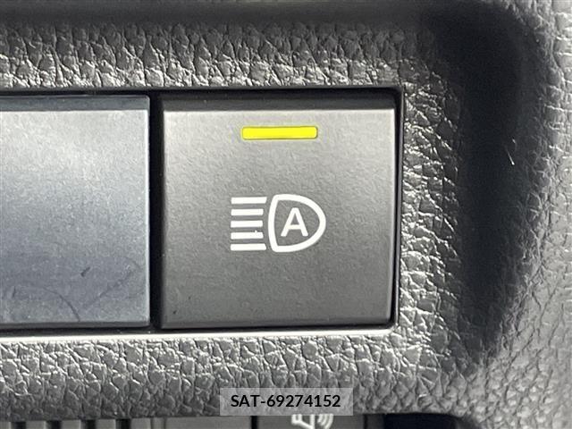 Toyota RAV4 2019 8938044-12