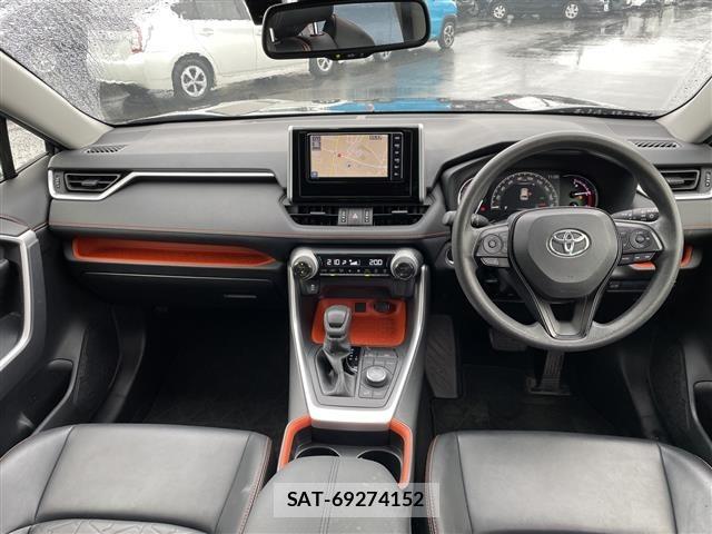 Toyota RAV4 2019 8938044-14