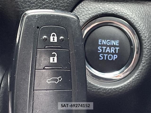 Toyota RAV4 2019 8938044-8