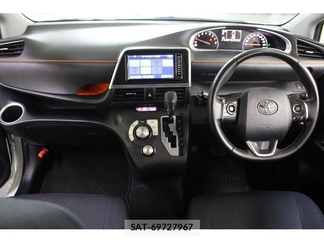 Toyota SIENTA 2017 8903032-2
