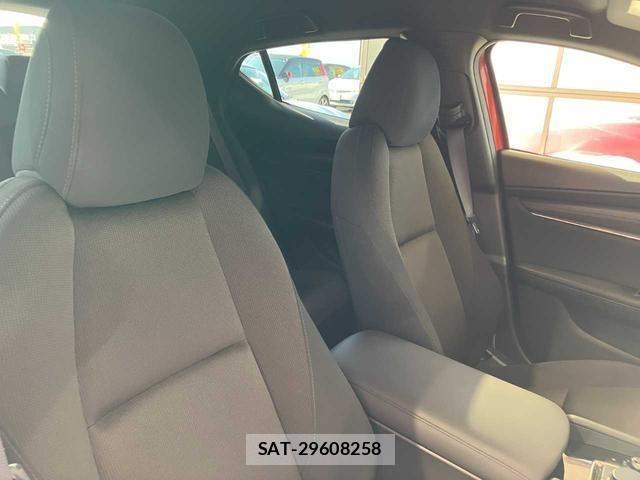 Mazda MAZDA3 2019 8689907-15