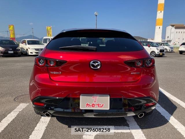 Mazda MAZDA3 2019 8689907-22