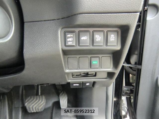 Nissan X-TRAIL 2016 8825603-10