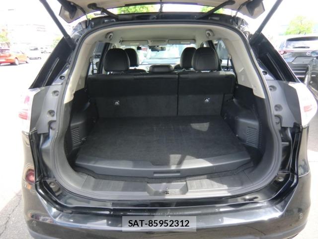 Nissan X-TRAIL 2016 8825603-20