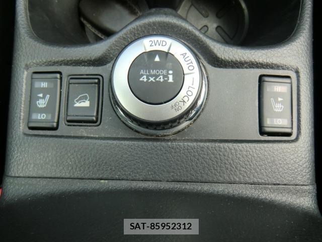 Nissan X-TRAIL 2016 8825603-9