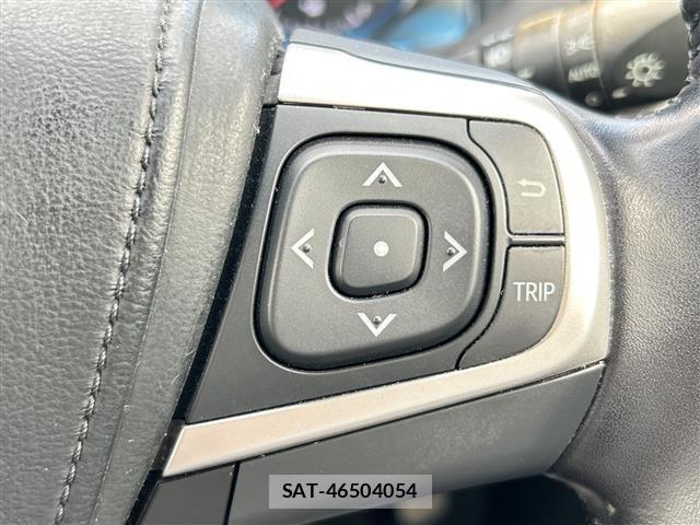 Toyota HARRIER 2017 8936804-11