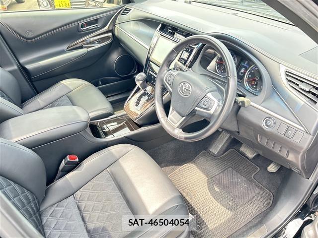 Toyota HARRIER 2017 8936804-18