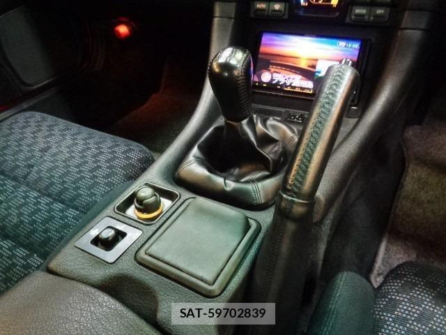 Mitsubishi GTO 1995 8679210-7