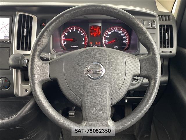 Nissan SERENA 2009 8716784-1