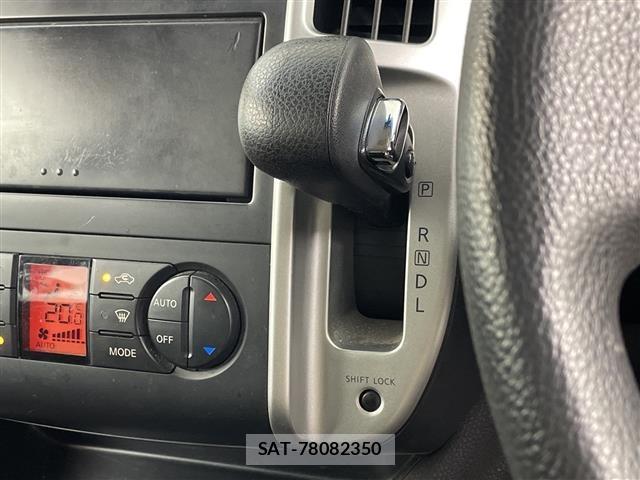 Nissan SERENA 2009 8716784-21