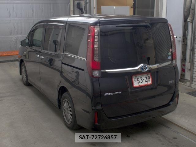 Toyota ESQUIRE 2015 8692533-1