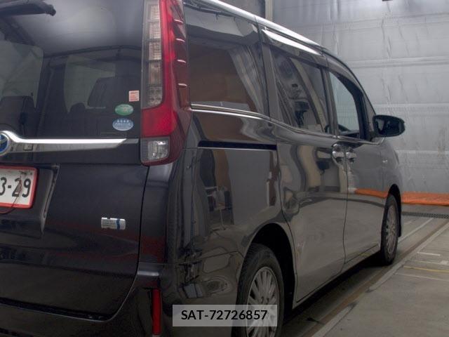 Toyota ESQUIRE 2015 8692533-5