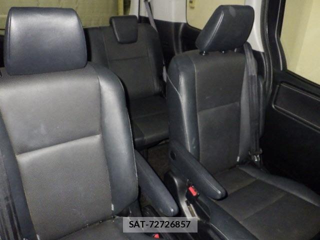 Toyota ESQUIRE 2015 8692533-8