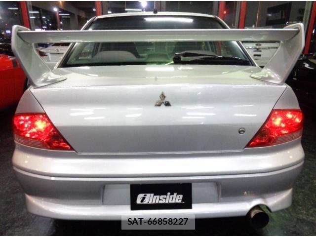 Mitsubishi LANCER 2001 8677958-16