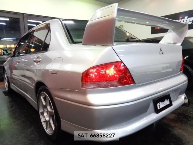 Mitsubishi LANCER 2001 8677958-17