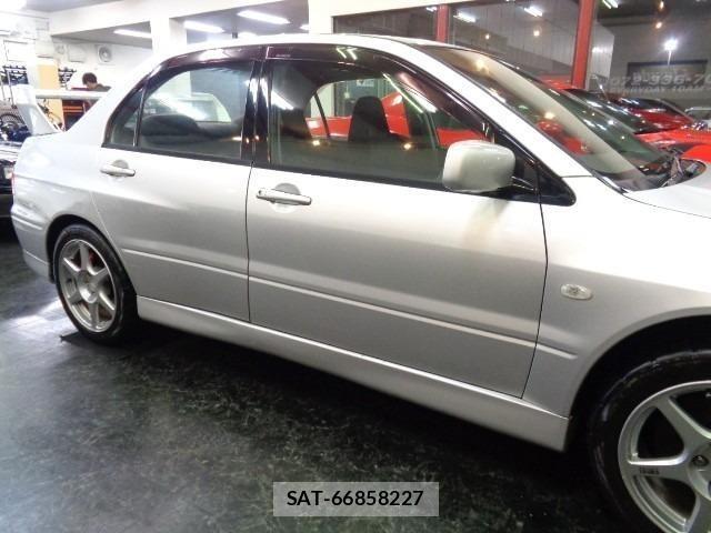 Mitsubishi LANCER 2001 8677958-26