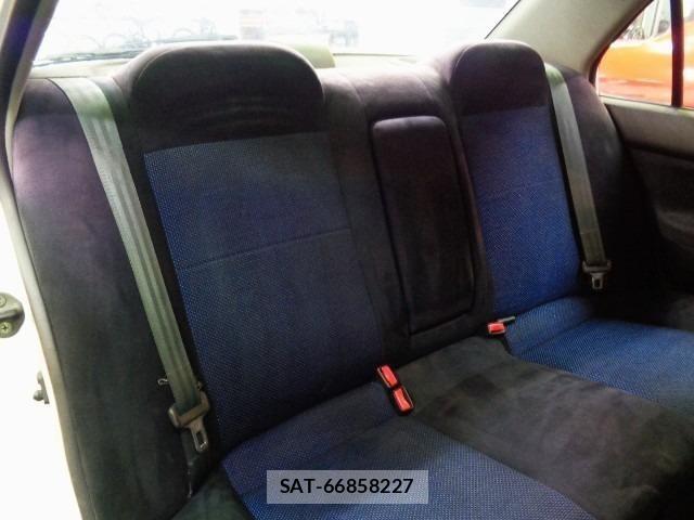 Mitsubishi LANCER 2001 8677958-36