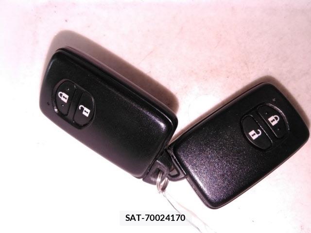 Toyota PRIUS 2013 8680690-10
