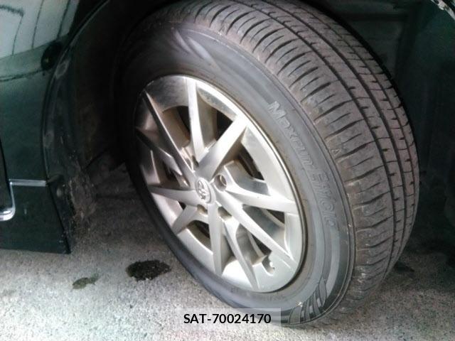 Toyota PRIUS 2013 8680690-9