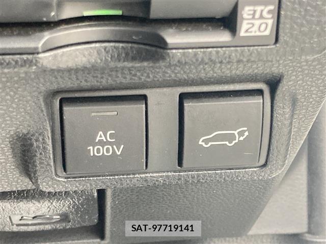 Toyota COROLLA CROSS 2022 8906302-7