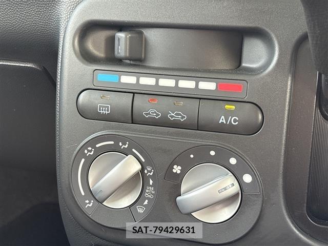 Suzuki LAPIN 2015 8932793-19