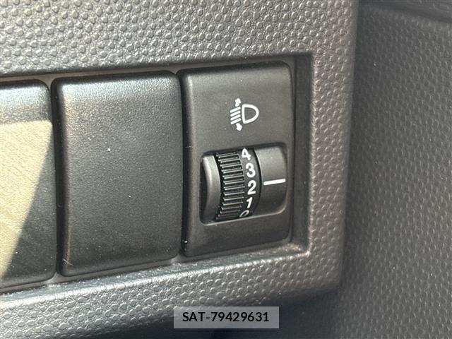 Suzuki LAPIN 2015 8932793-8