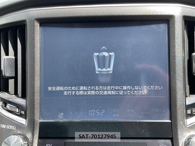 Toyota CROWN 2018 8680498-16