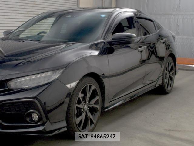 Honda CIVIC 2018 8677510-4