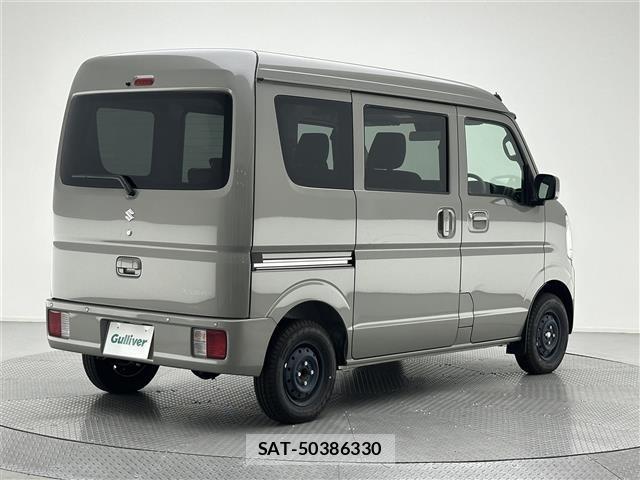 Suzuki EVERY 2025 8927846-4