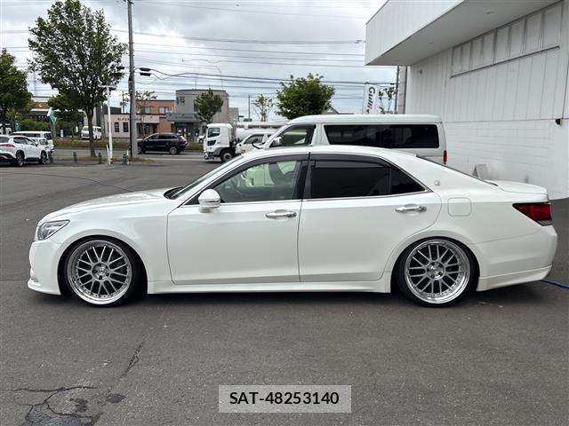 Toyota CROWN 2015 8680499-19