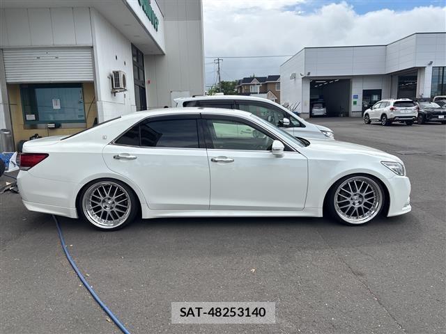 Toyota CROWN 2015 8680499-21