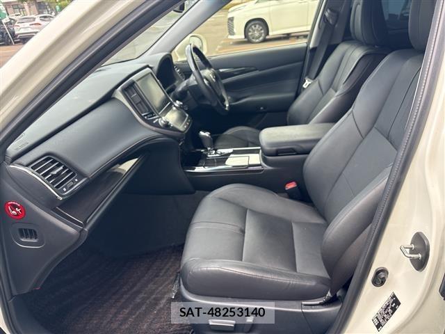 Toyota CROWN 2015 8680499-3